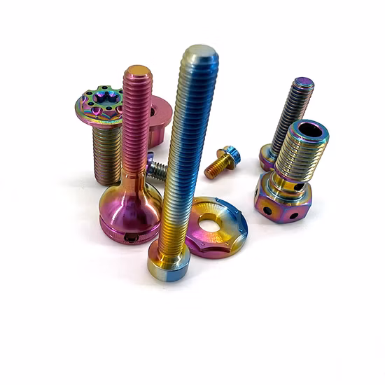 Tuerca de perno Torx de tornillo de clavo de aleación de titanio para motocicleta, mecanizado CNC de fundición de grado M5 de alta precisión